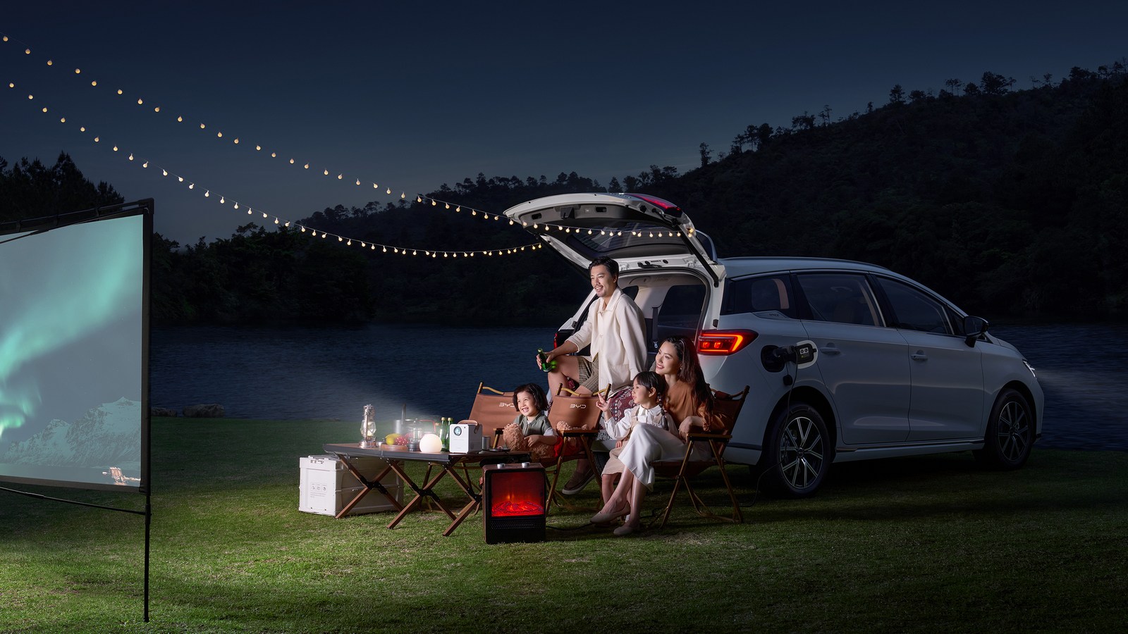 Trạm sạc di động VTOL Để đáp ứng nhu cầu sinh hoạt và giải trí cơ bản của khách hàng sử dụng xe trong các buổi cắm trại, thiết bị VTOL được trang bị tính năng bảo vệ khi quá tải, giúp ngăn ngừa các tình huống nguy hiểm như đoản mạch hay cháy nổ.